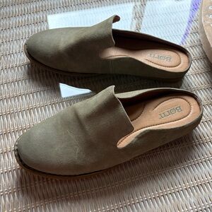Born Maia Suede Mule Clogs
